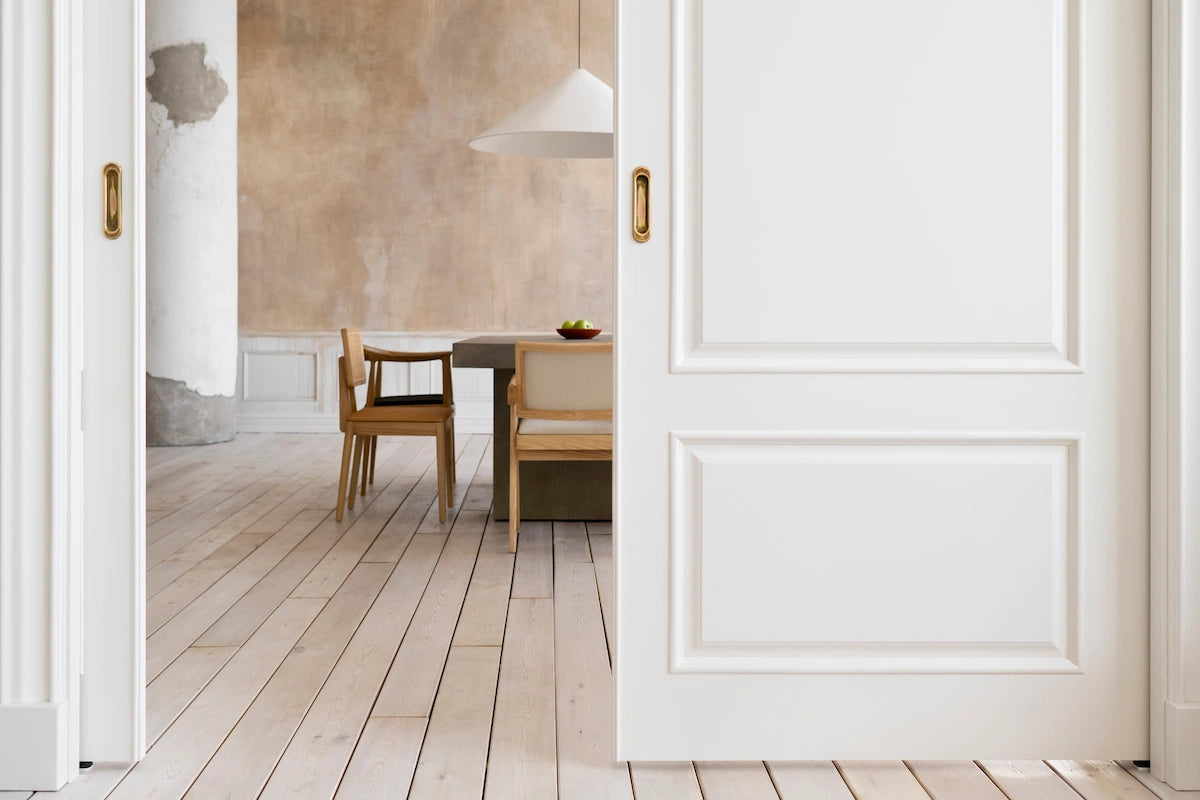 how to fit door bar between two floors