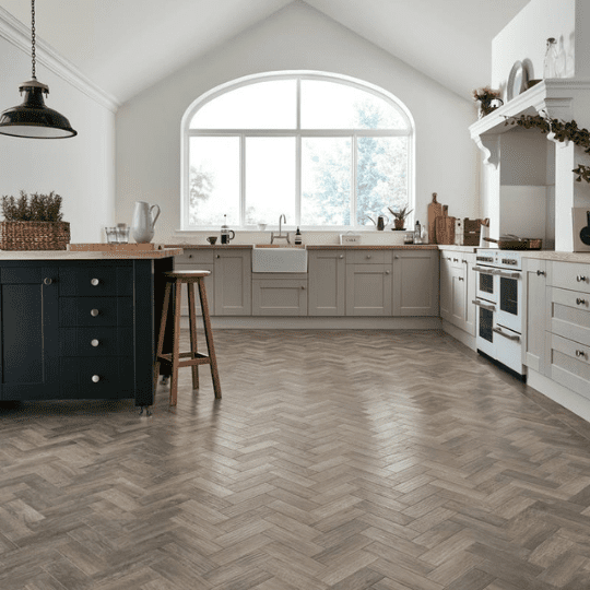 LVT Fitting Herringbone Small