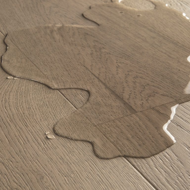 Quickstep Hardwood Cascada – Cotton Grey Oak Extra Matt