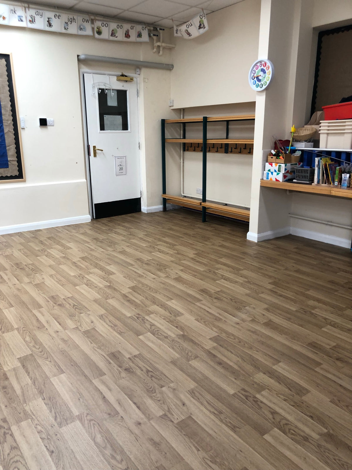 Commercial luxury vinyl flooring