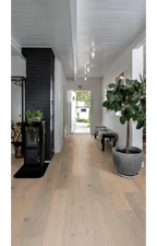 Kährs Engineered Wood Texture Oak 1 Strip White