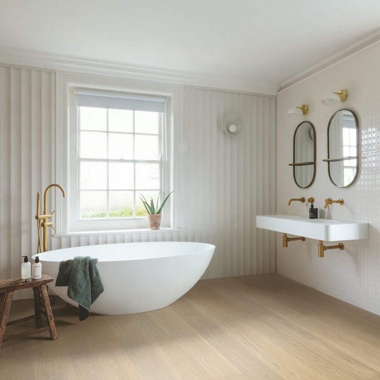 Quickstep Hardwood Cascada – Lily White Oak Extra Matt