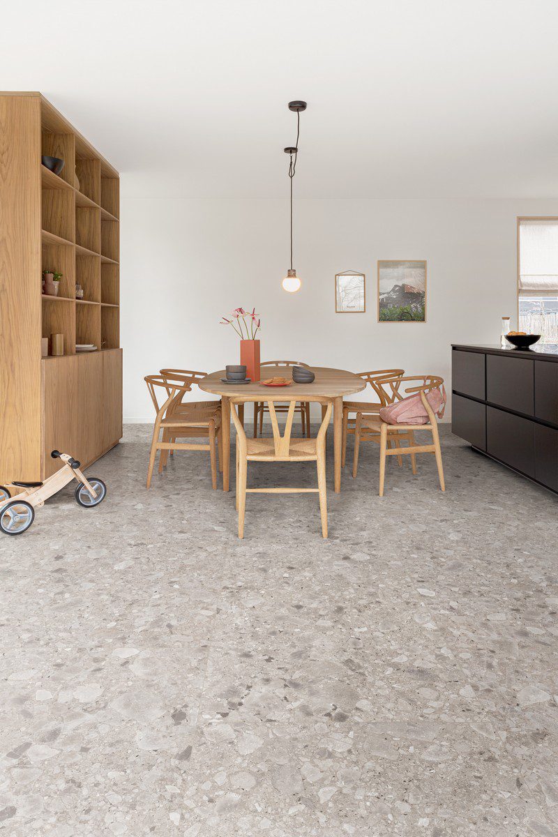 Floorify Big Tiles Ceppo