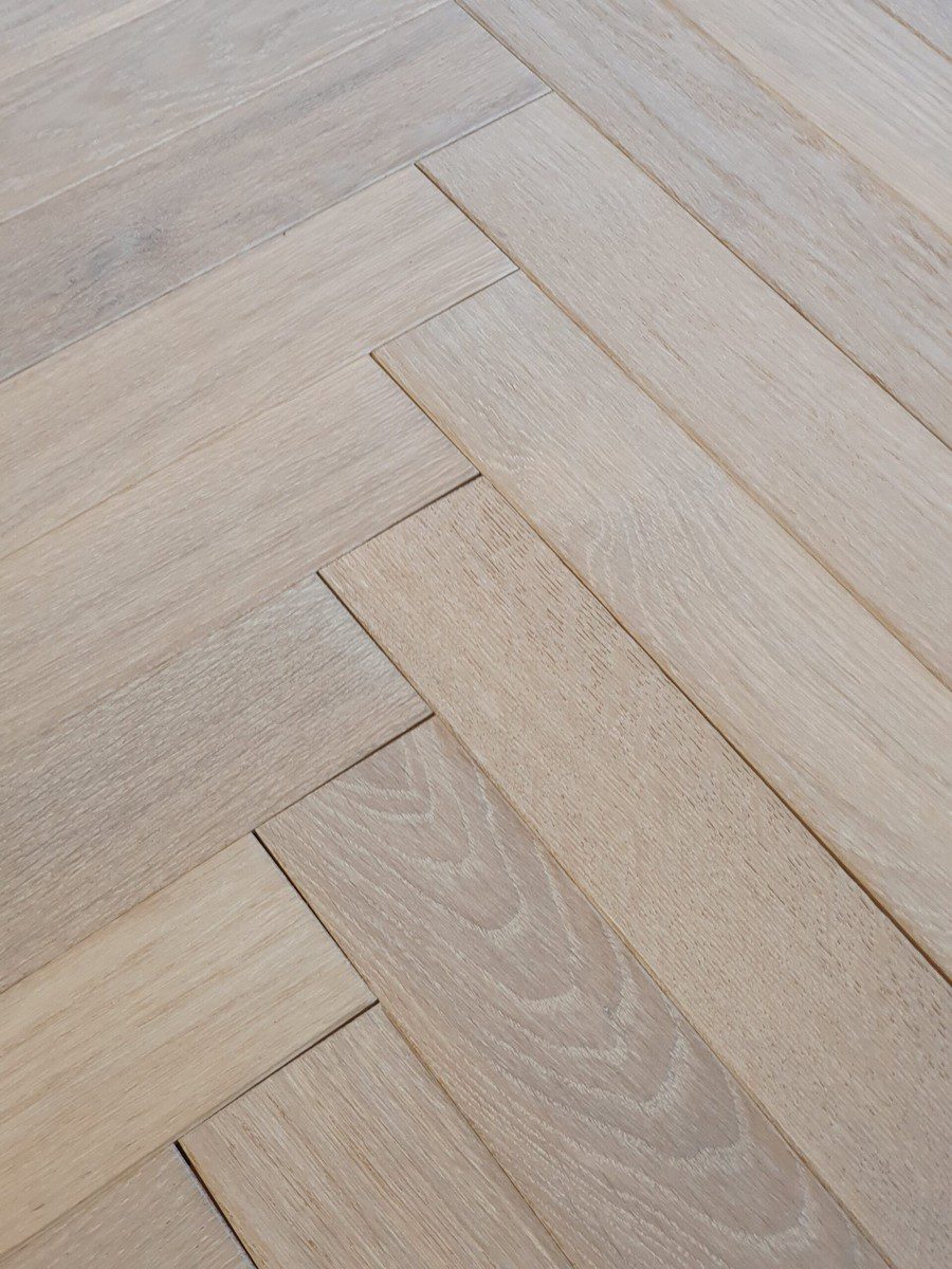 Lionvest Solid Oak Parquet - 196 - Witmat Brushed & Oiled