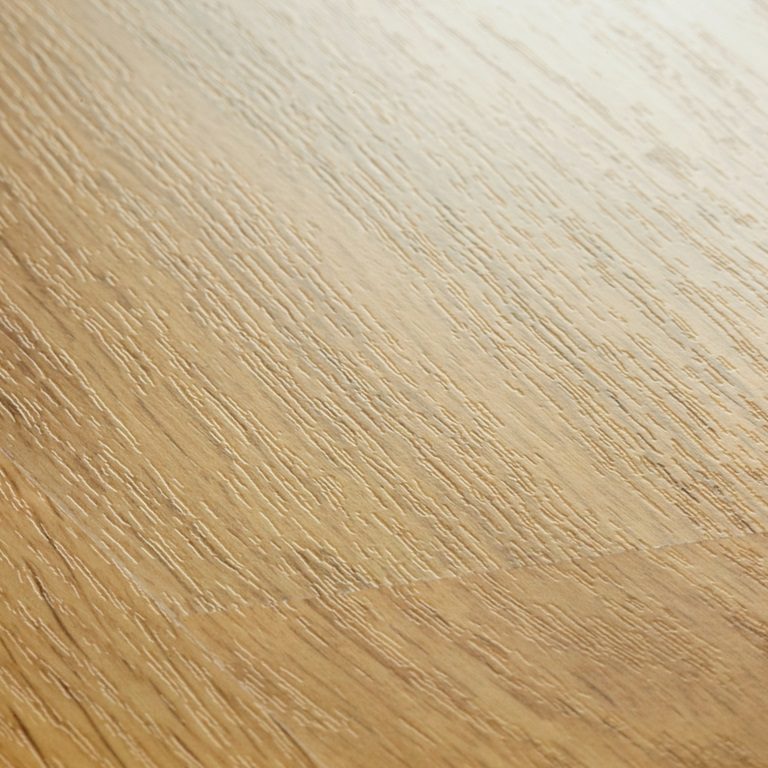 Quick-Step Eligna Natural Varnished Oak Laminate Flooring