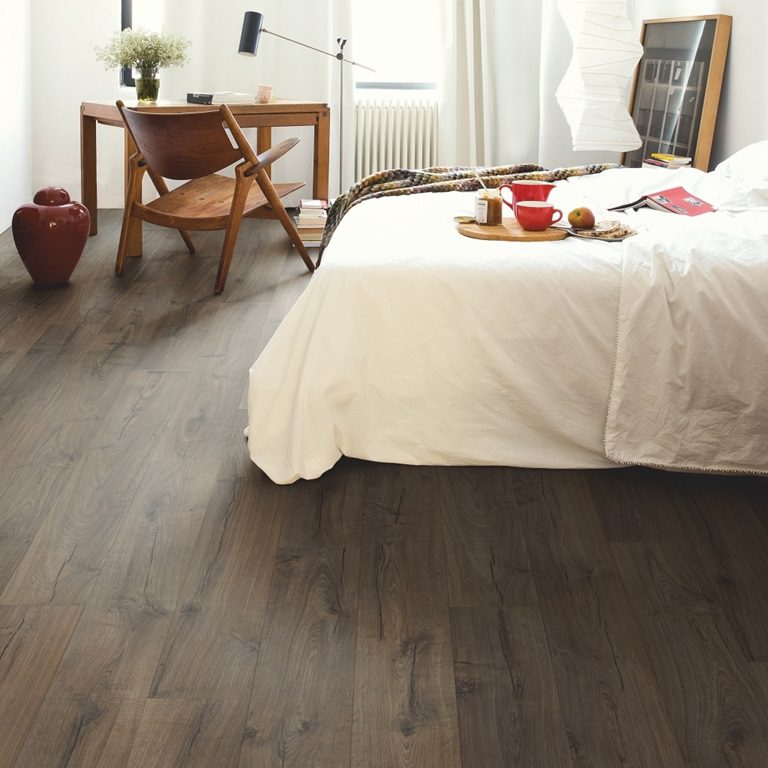 Quick-Step Impressive Classic Oak Brown Laminate Flooring
