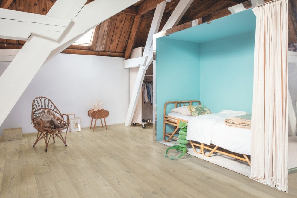 Quick-Step Impressive Ultra Soft Oak Medium Laminate Flooring