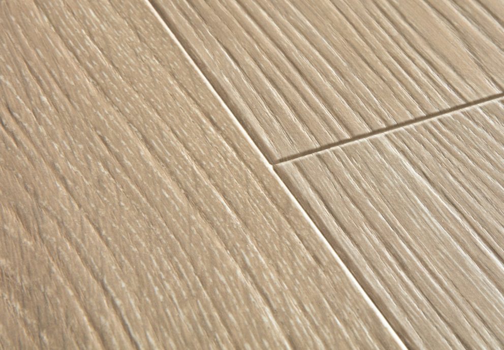 Quick-Step Majestic Valley Oak Light Brown Laminate Flooring