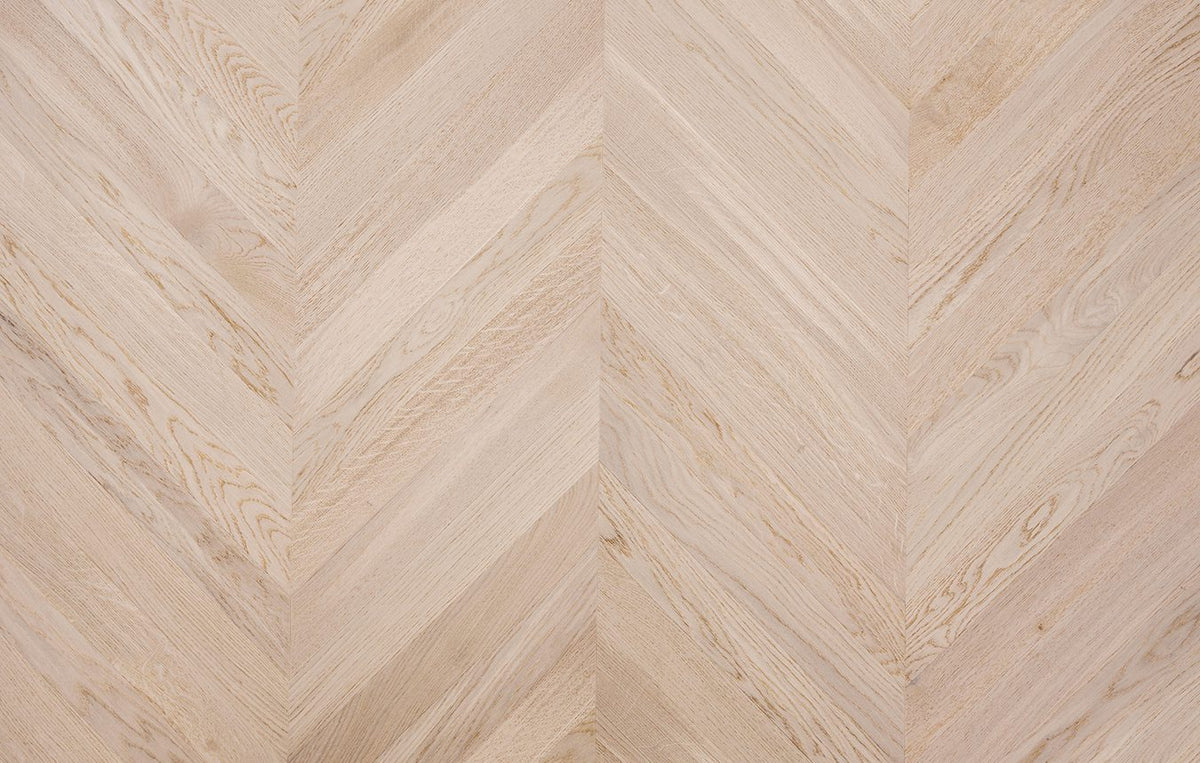 Ted Todd Residence Montrose - Chevron (520mm x 70mm)