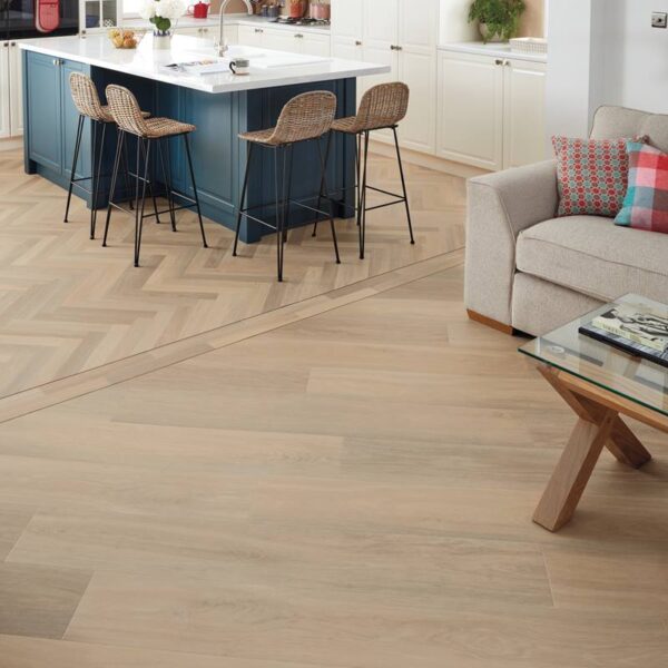 Karndean Art Select Oak Royale Mountain Oak