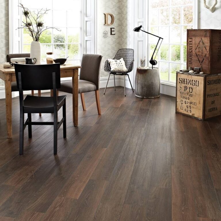 Karndean Knight Tile Aged Oak Room