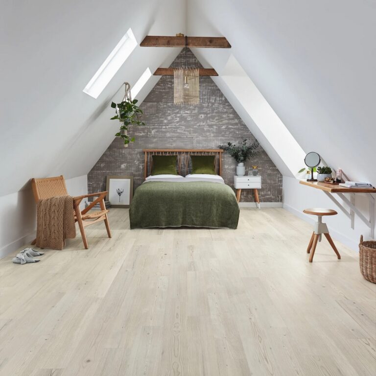 Karndean Knight Tile Grey Scandi Pine – Special Offer