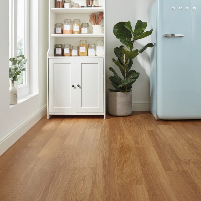 Karndean Knight Tile Honey Limed Oak