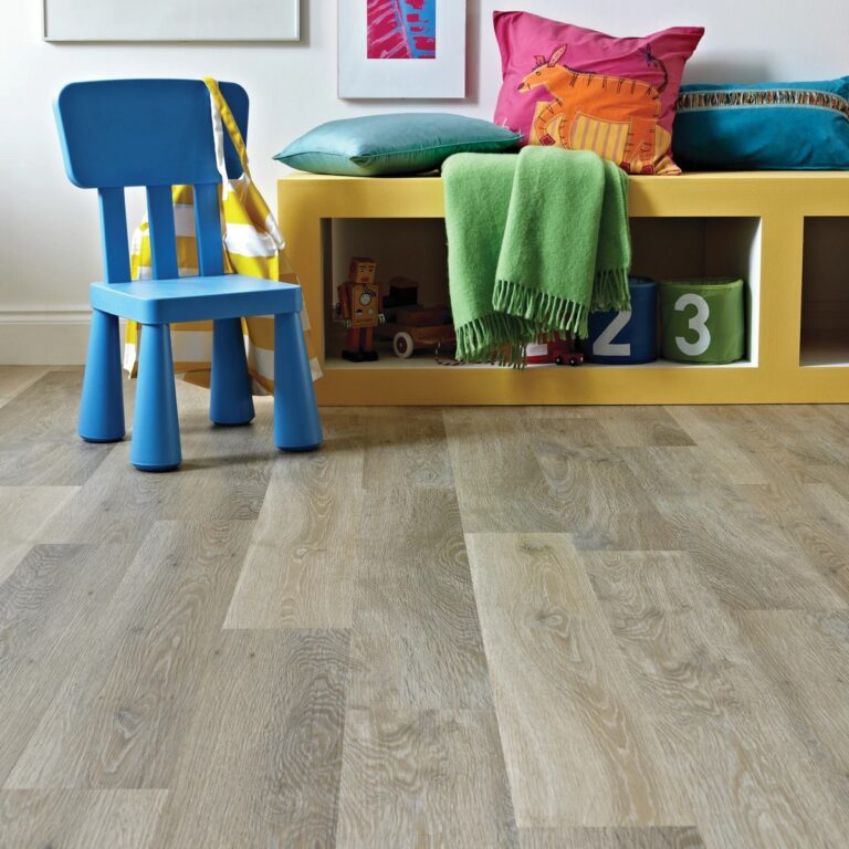 Karndean Knight Tile Rigid Core Lime Washed Oak