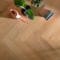 TEKA-Floorify-Herringbone-Anago-RoomS2