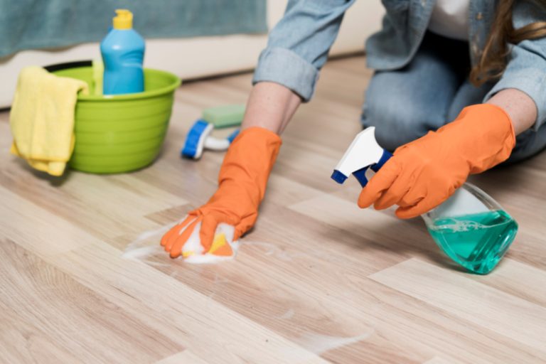 Best Ways of How to Clean Vinyl Floors with Ground-in Dirt