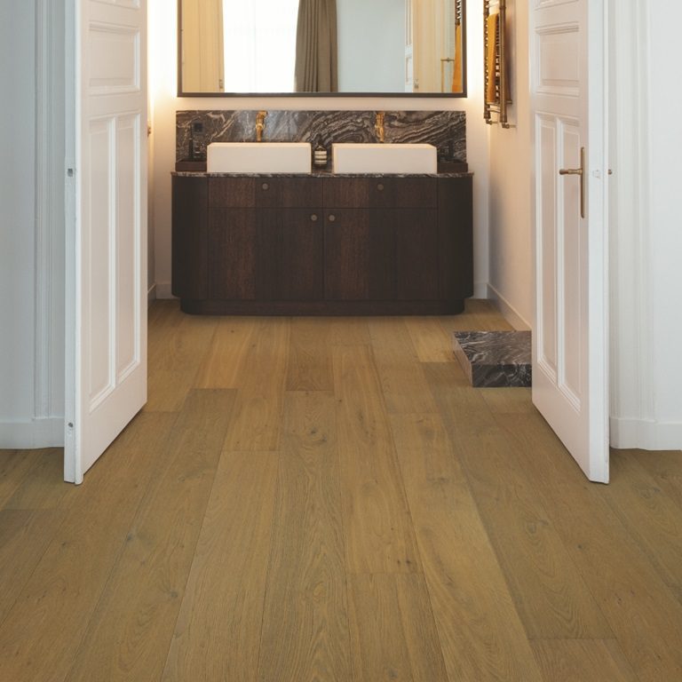 Quickstep Hardwood Cascada  –   White Cappuccino Oak Extra Matt