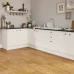 vgw8115-englishcharacteroak-kitchendiner-cameo1-p_cm