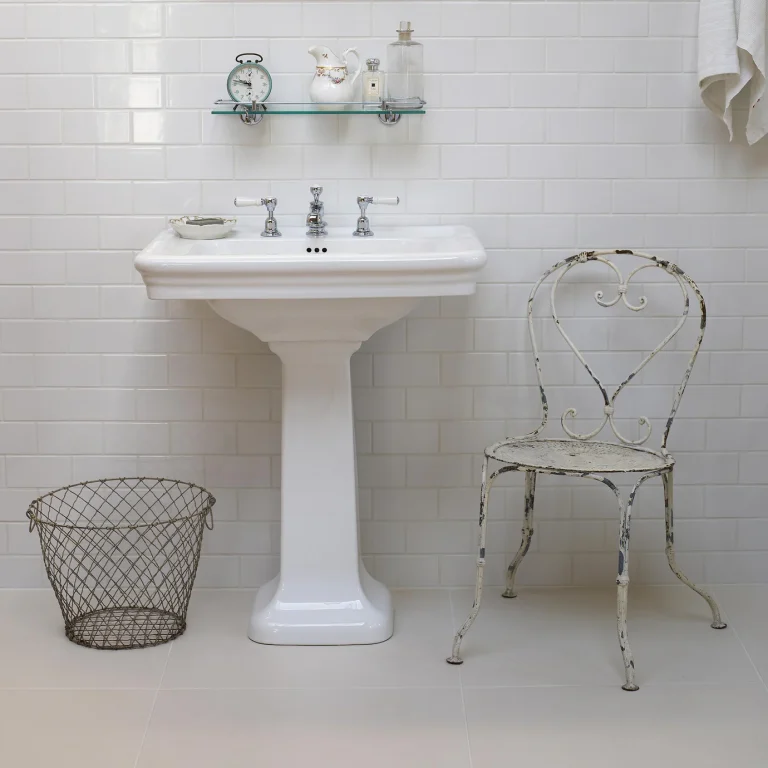 FIRED EARTH Architecture White Gloss 150mm x 75mm
