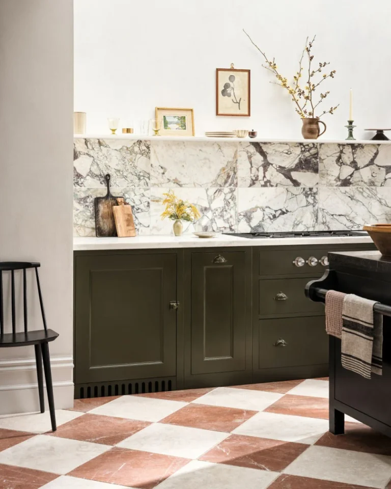 FIRED EARTH Avalon Tumbled Rosso