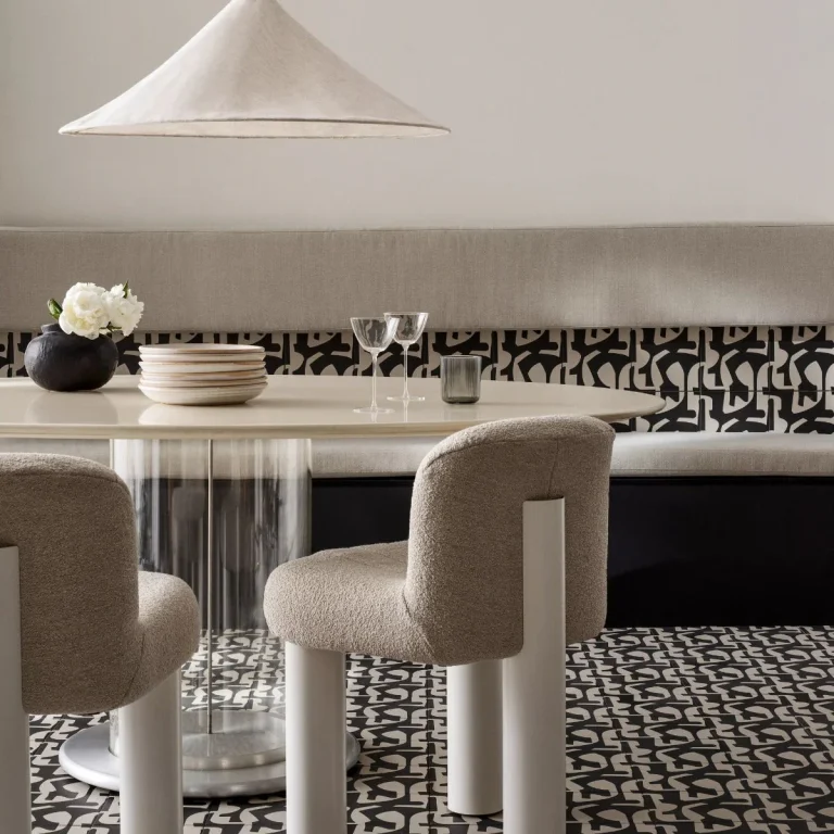 FIRED EARTH Kelly Hoppen Puzzle Beige and Black