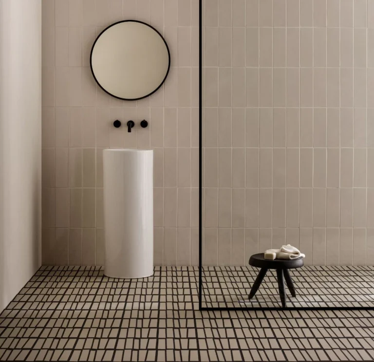 FIRED EARTH Kelly Hoppen Strip Beige and Black