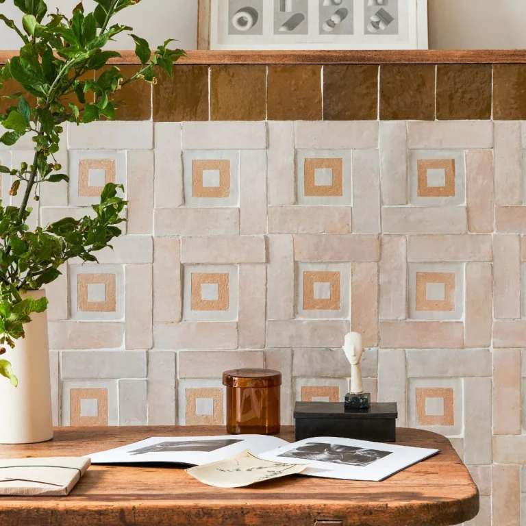 FIRED EARTH Medina Cloudy White Porton