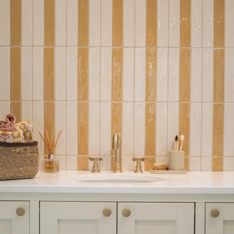 FIRED EARTH Nina Campbell Rivage Ivory
