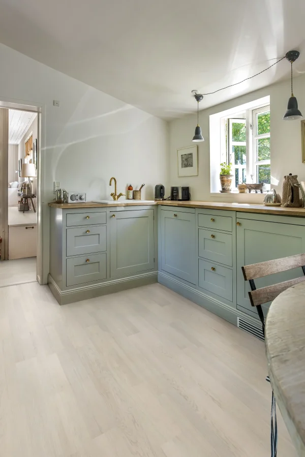 Kahrs-Engineered-Wood-Coconut-Cream-2-Strip-1.webp Kahrs-Engineered-Wood-Coconut-Cream-2-Strip-1.webp