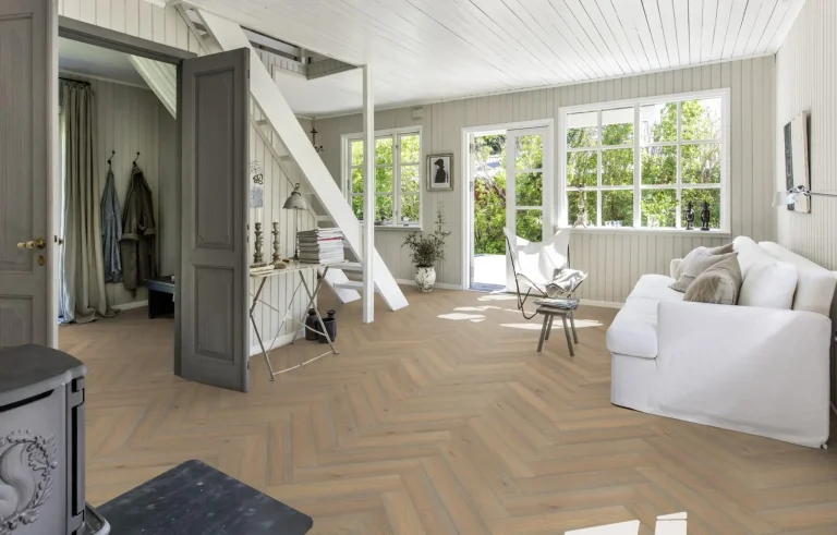 Kährs Engineered Wood Herringbone Oak CC Vintage White Left