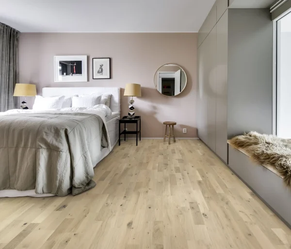 Kährs-Engineered-Wood-Oak-Frosted-Oat-Strip-room1