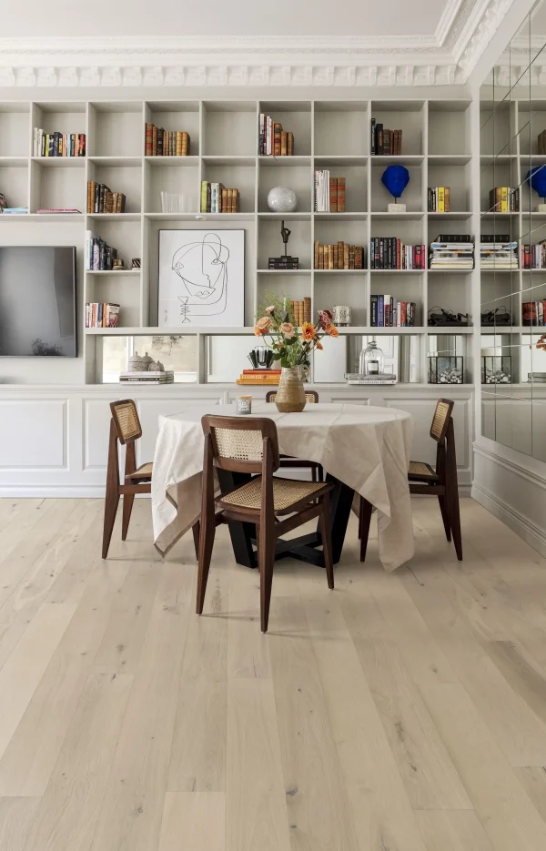 Kahrs-Engineered-Wood-Oak-Loft-White-Plank-room1-1.webp Kahrs-Engineered-Wood-Oak-Loft-White-Plank-room1-1.webp