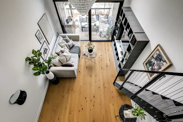 Kährs Engineered Wood Oak Sesame Plank - Image 2