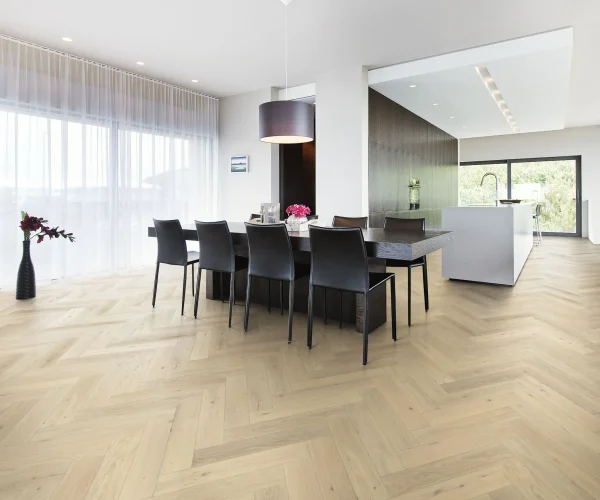 Kährs Engineered Wood Texture Oak Herringbone CD Créme White Left