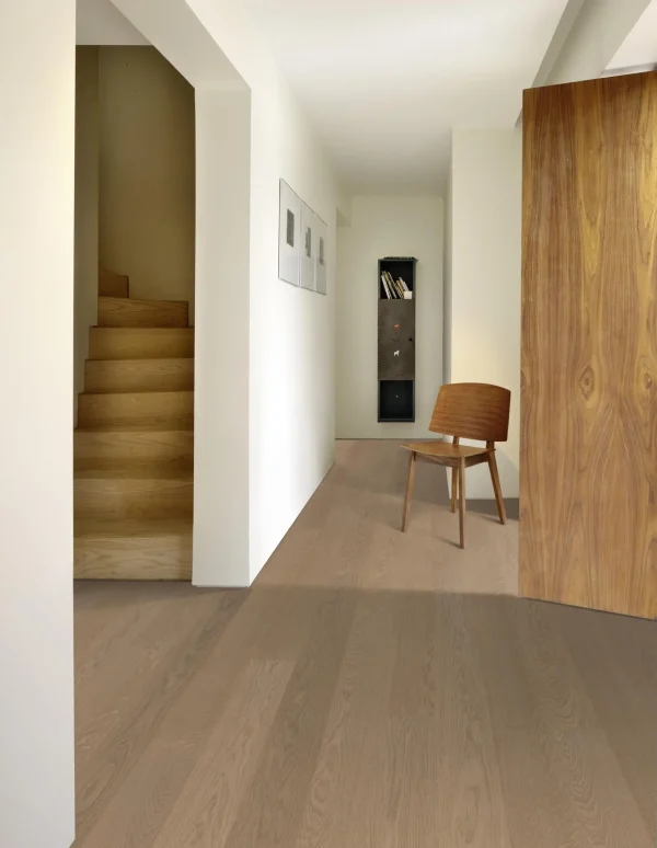 Kahrs-Engineered-Wood-Texture-Oak-Prague-room1-1.webp