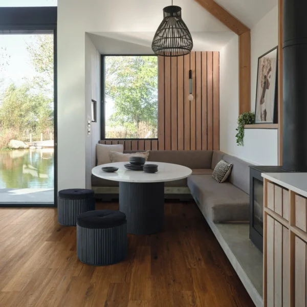 Karndean-Knight-Tile-Gluedown-Russet-Character-Oak Karndean-Knight-Tile-Gluedown-Russet-Character-Oak