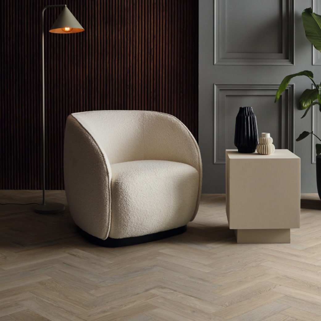 Karndean Van Gogh Gluedown Aviemore Oak SM