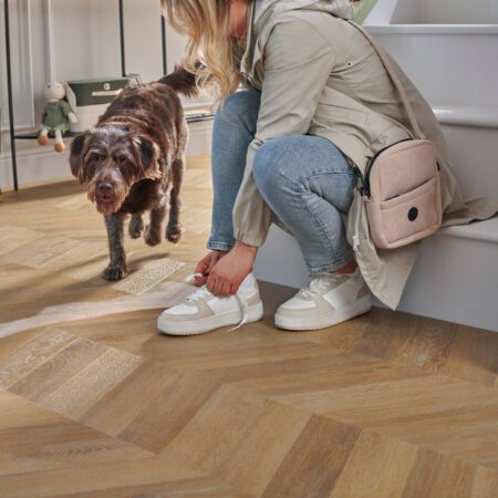 Luvanto Premium Click Plus Summer Oak Chevron Flooring