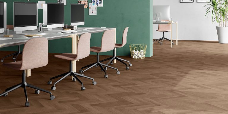 Invictus Ultimus Barn Oak Parquet – Saddle