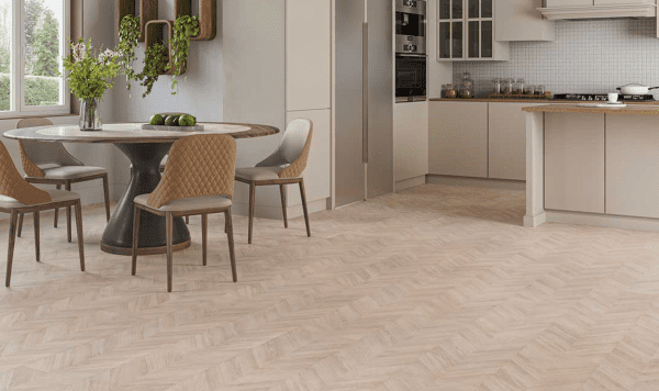 Montique Chevron 8 Arya Laminate